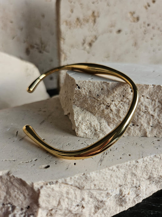 JANA CUFF | GOLD